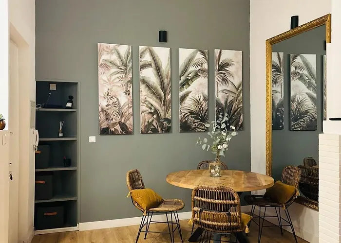 L'elegant Duplex Carmes Lägenhet *